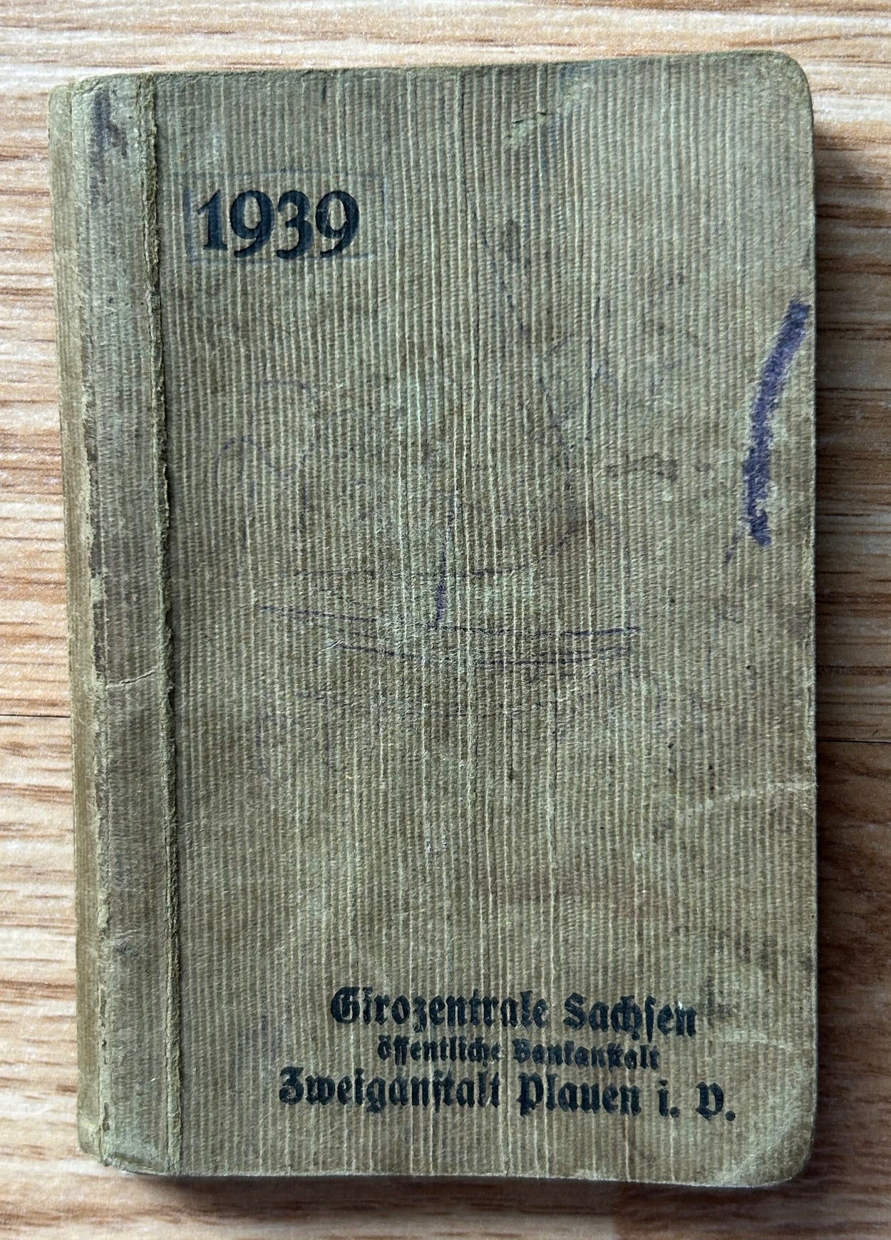1939 pocket calendar - colourized reference pages