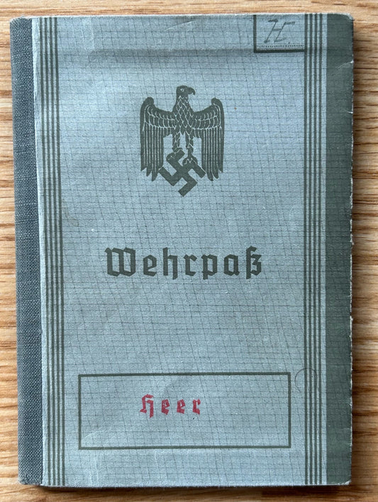 Wehrpass - decorated WW1 veteran