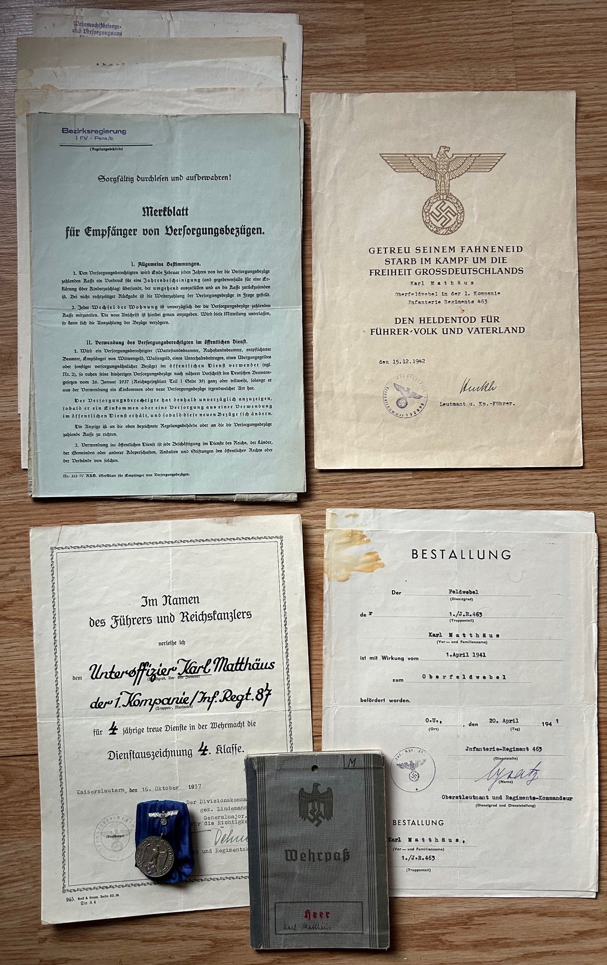 Wehrpass and medal grouping - Sergeant, KIA Battle of Moscow 41