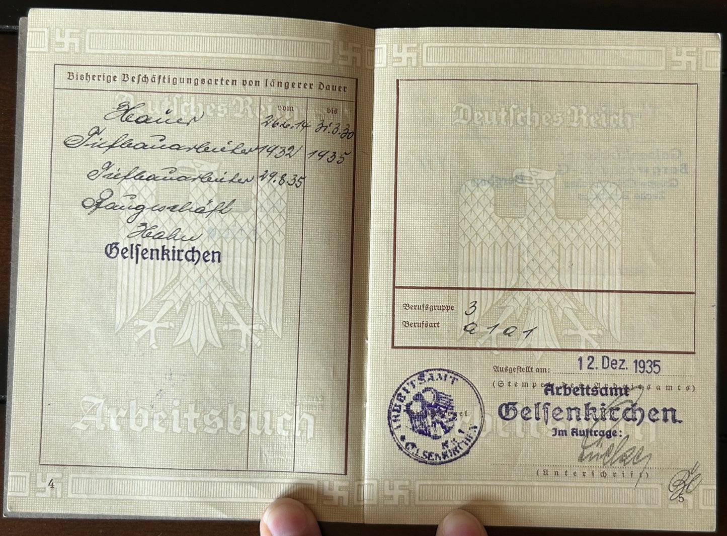 Arbeitsbuch - Gelsenkirchen coal miner