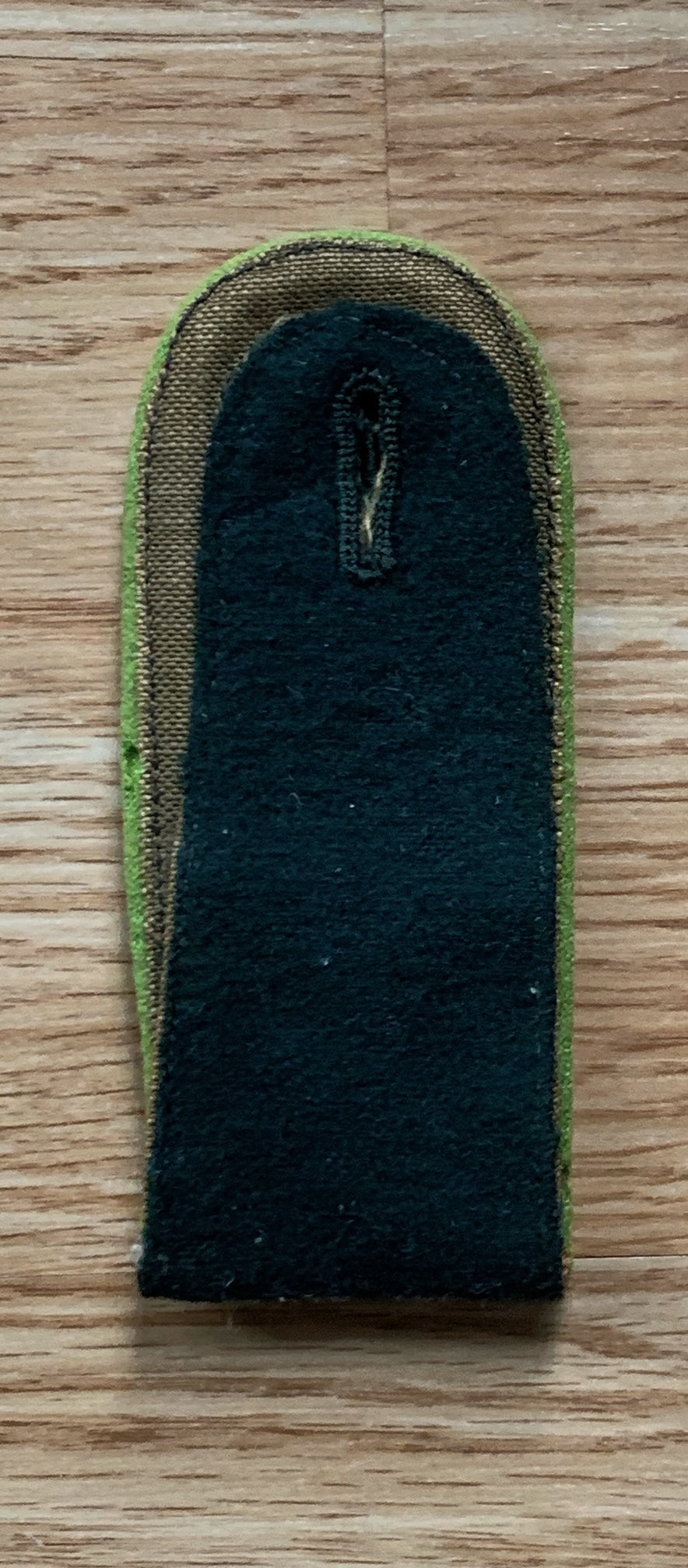 Heer shoulder strap - Panzergrenadier sergeant