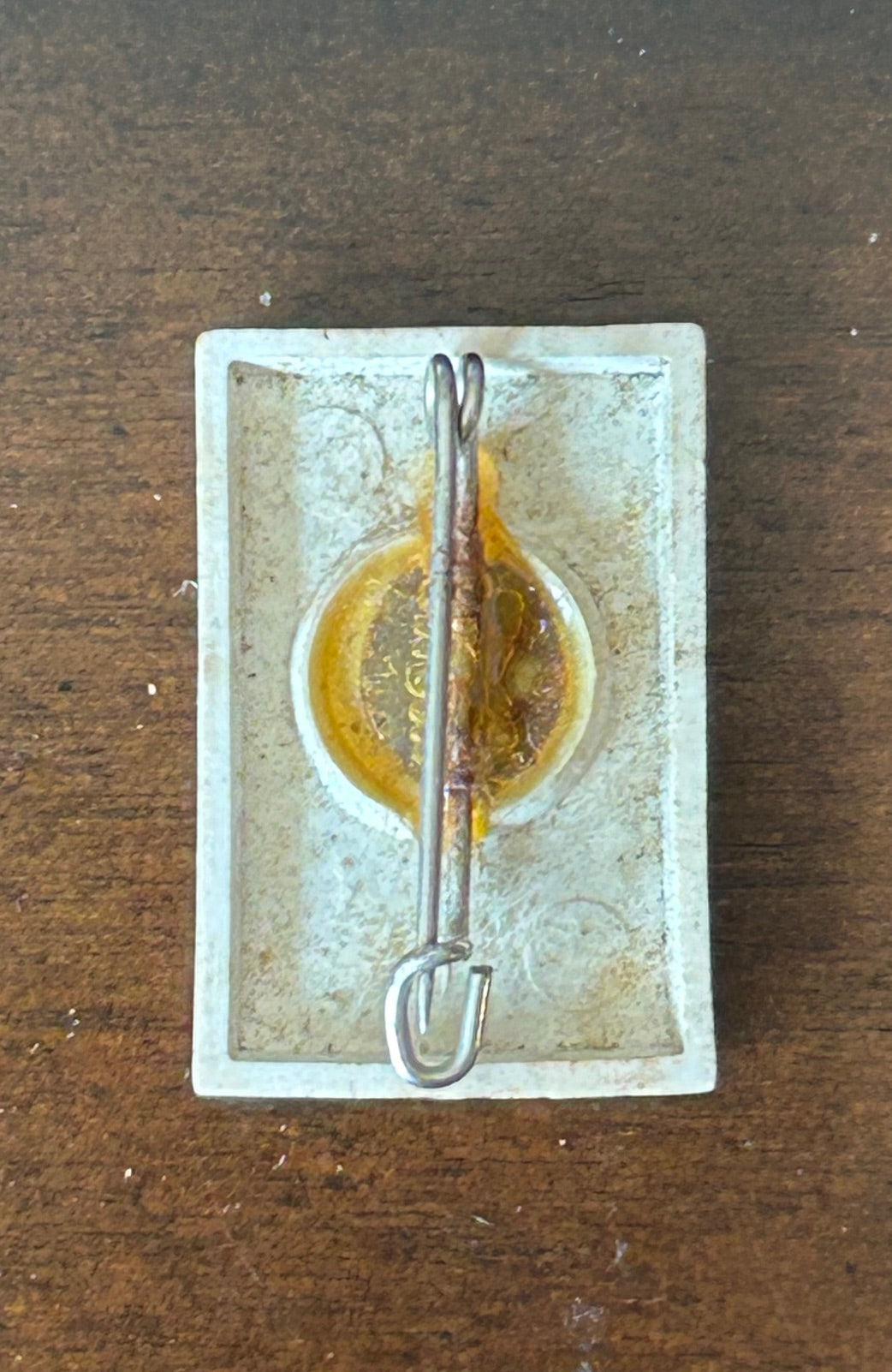 DRK 1935 “Helft uns helfen!” badge
