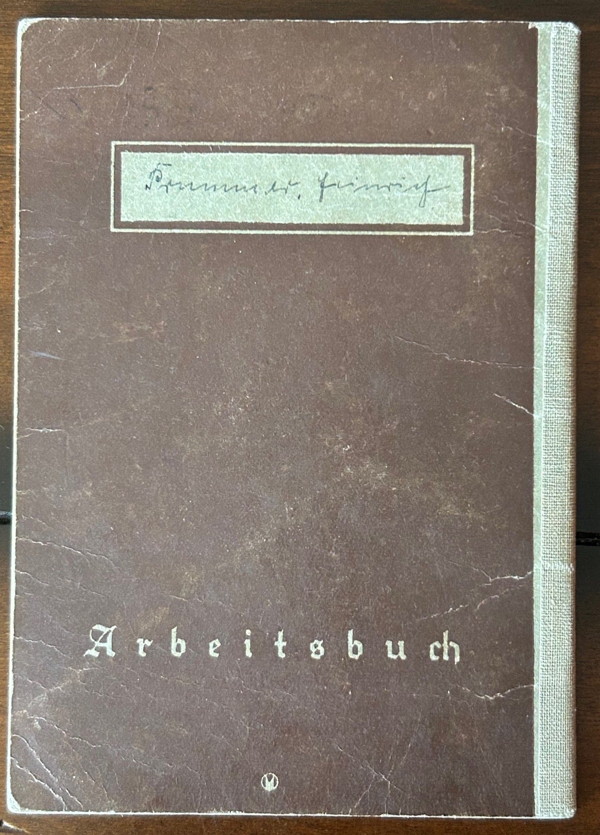 Arbeitsbuch - Berlin resident, public transit employee