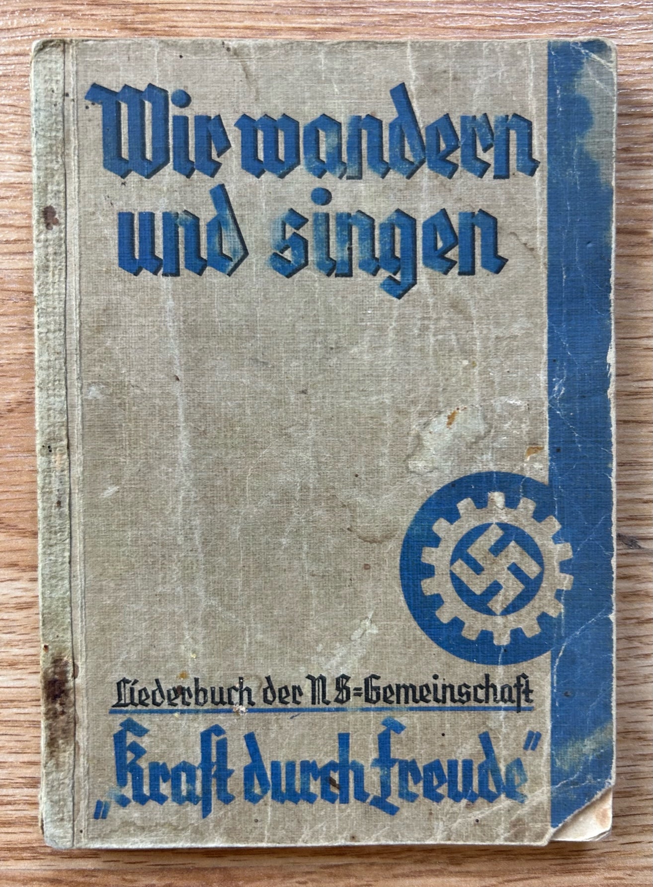 DAF member’s grouping - ID and song book