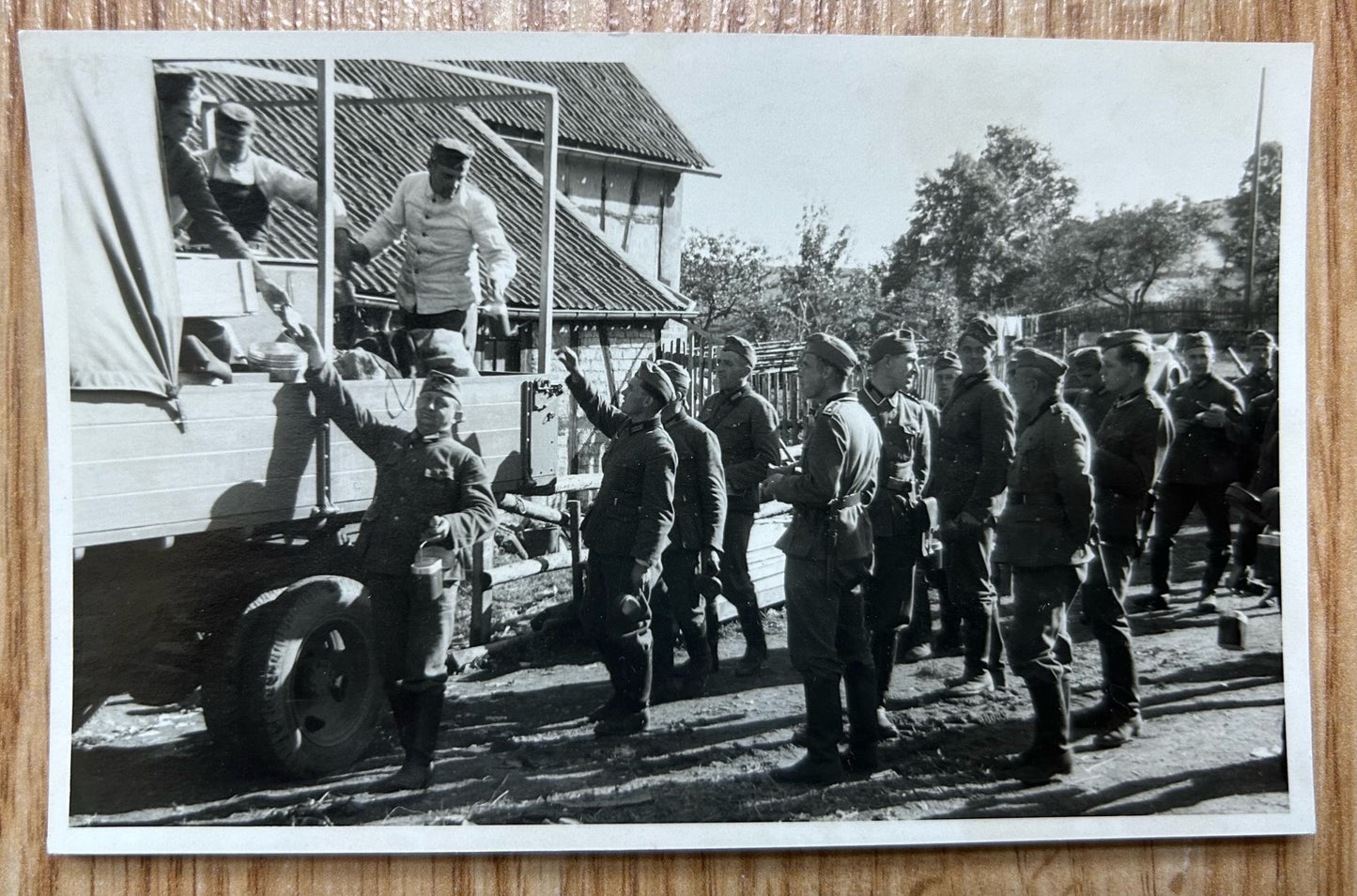 Group of 7 postcard photos - Heer officers and soldiers