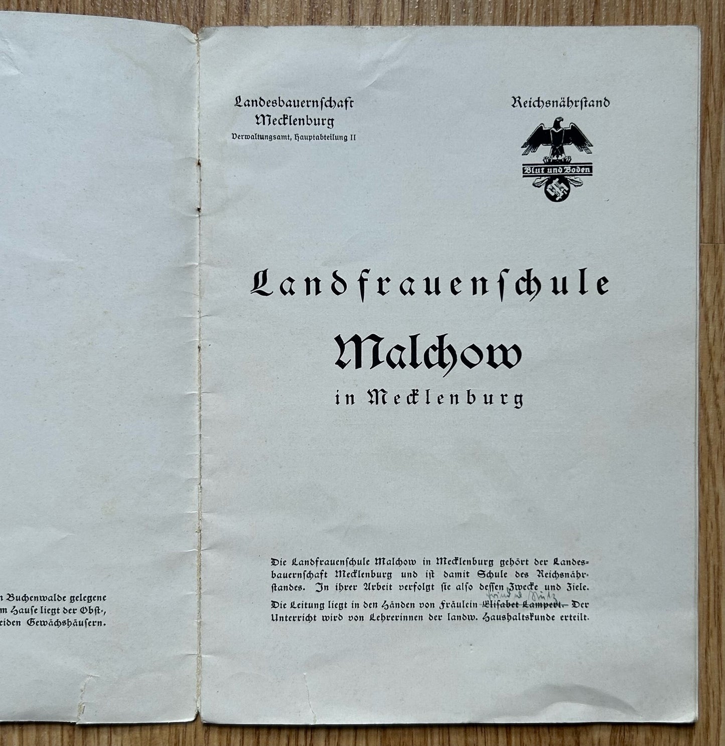 Landfrauenschule Malchow - Agricultural workers booklet