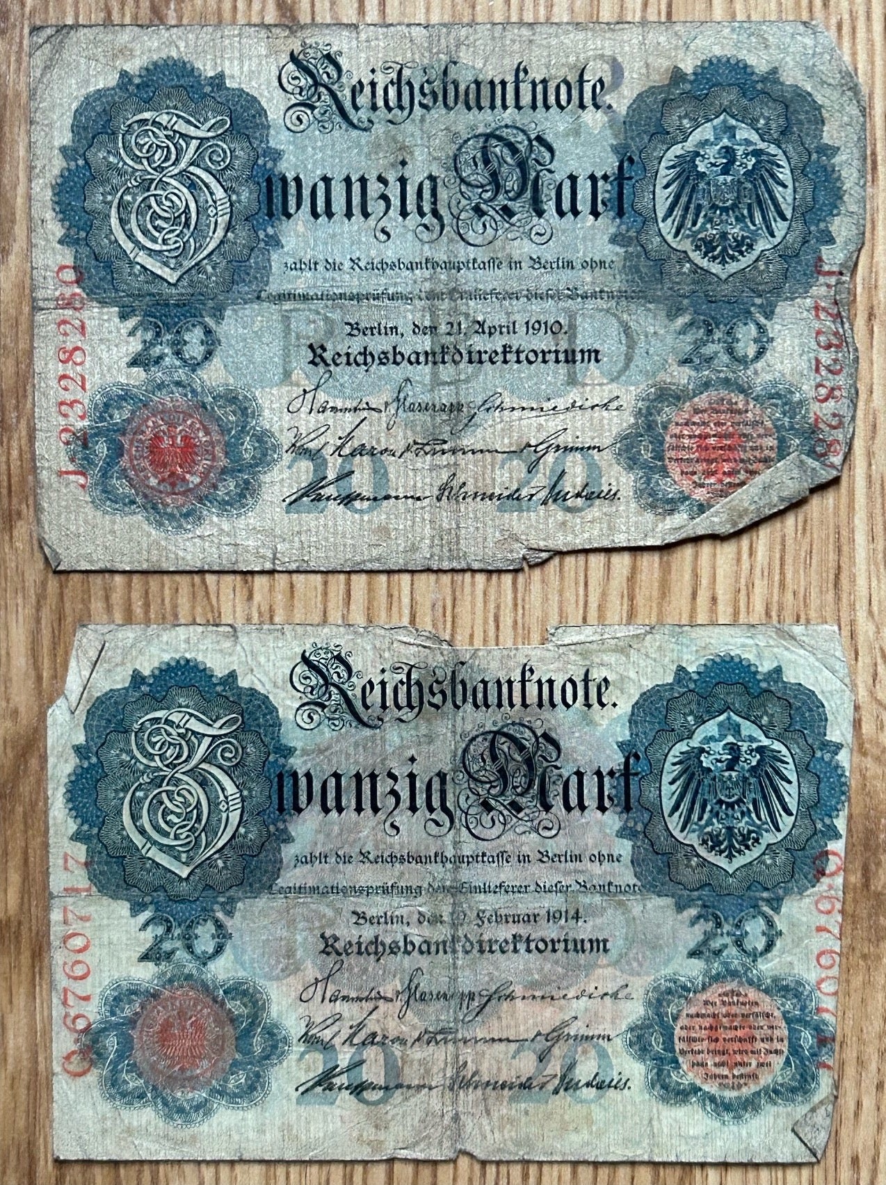 Pair of 20 Marks - WW1 German banknotes