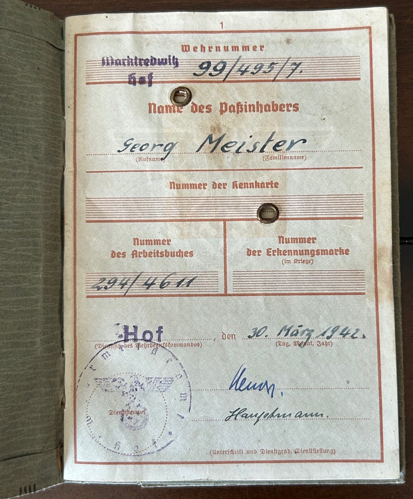 Wehrpass - Luftwaffe soldier, logistics unit, France / Paris 1942