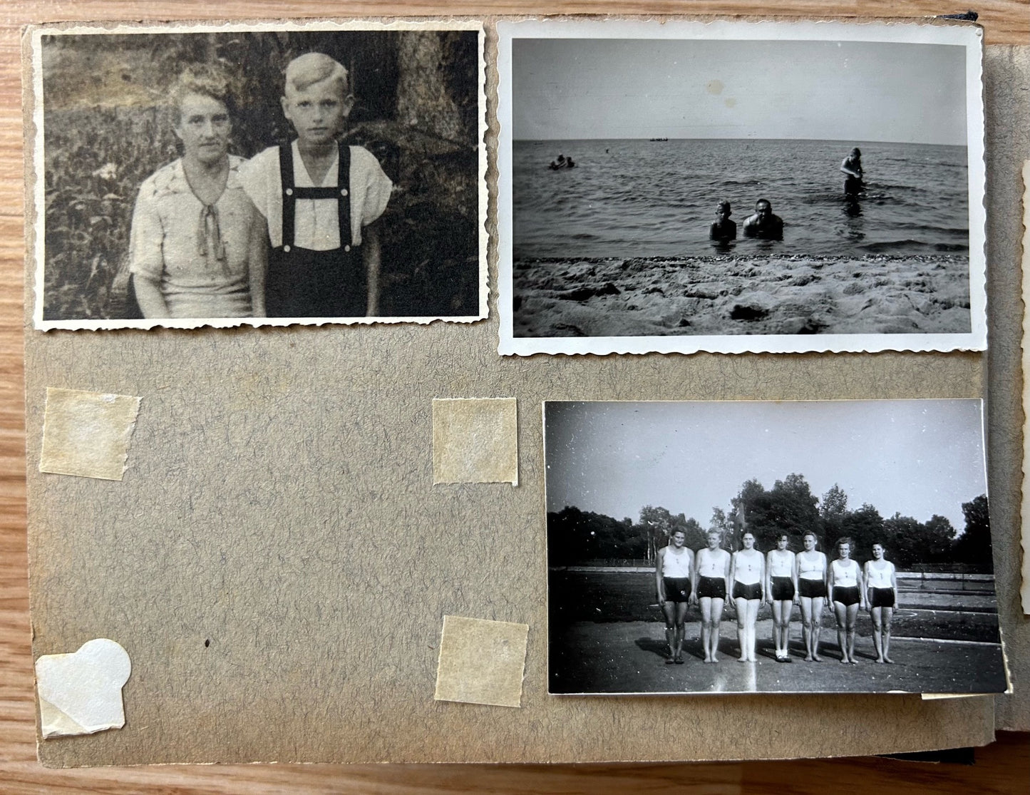 WW2 German family photo album - civilian, army, HJ, RAD