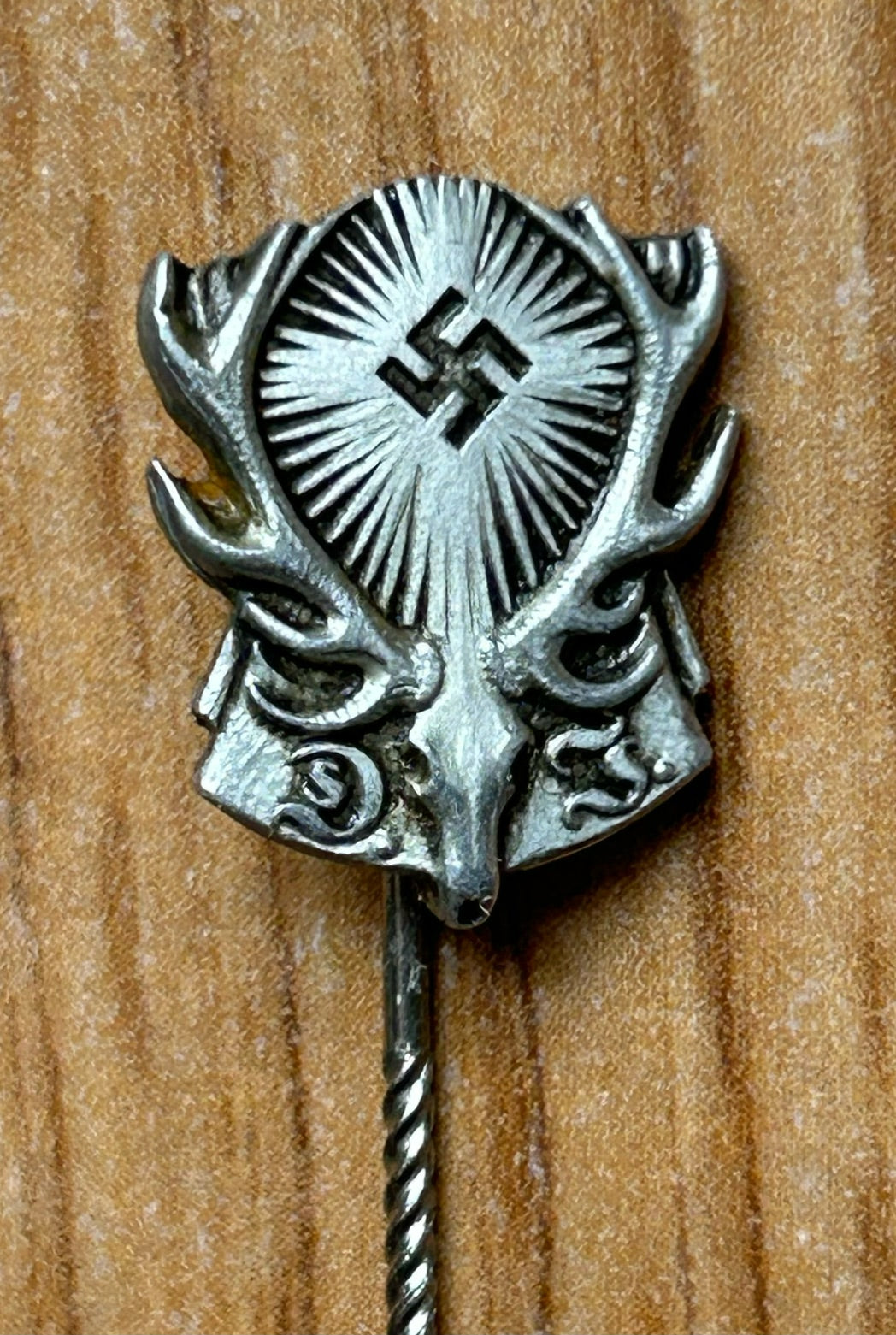 German Hunting Association lapel pin