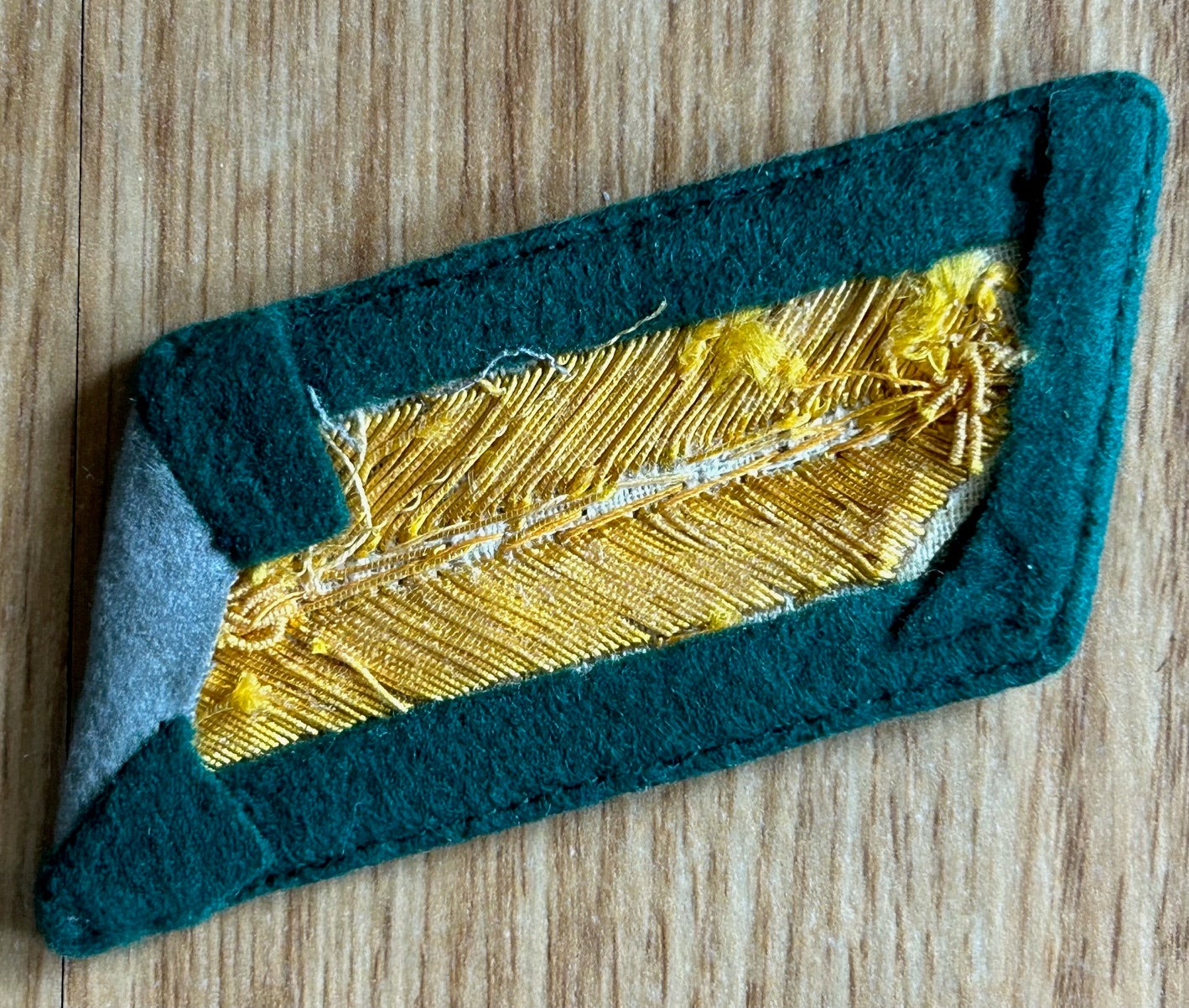 Senior administrative Army official single collar tab