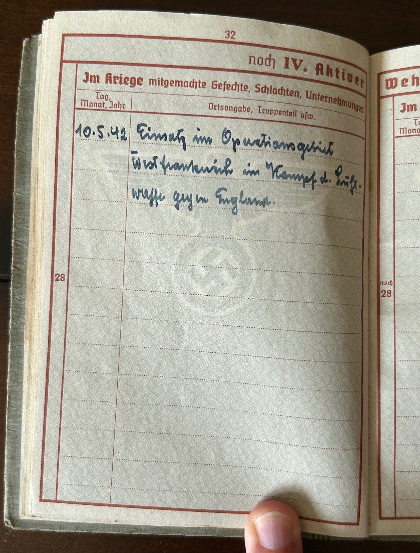 Wehrpass - Luftwaffe soldier, logistics unit, France / Paris 1942