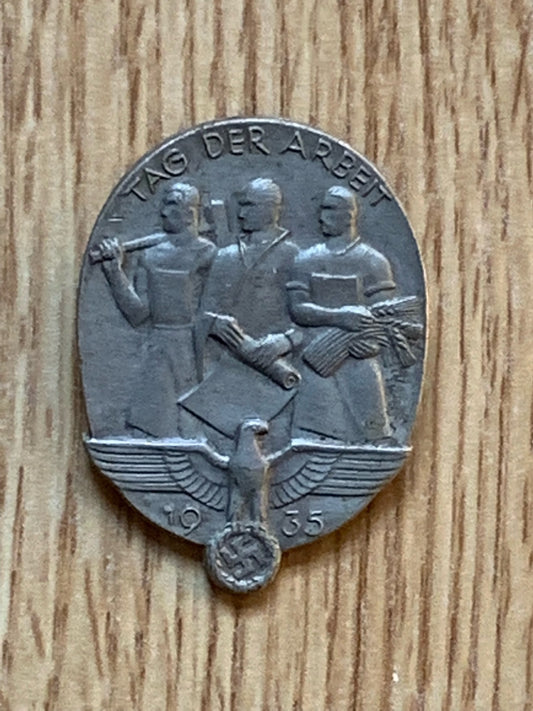 Tag der Arbeit 1935 German tinnie