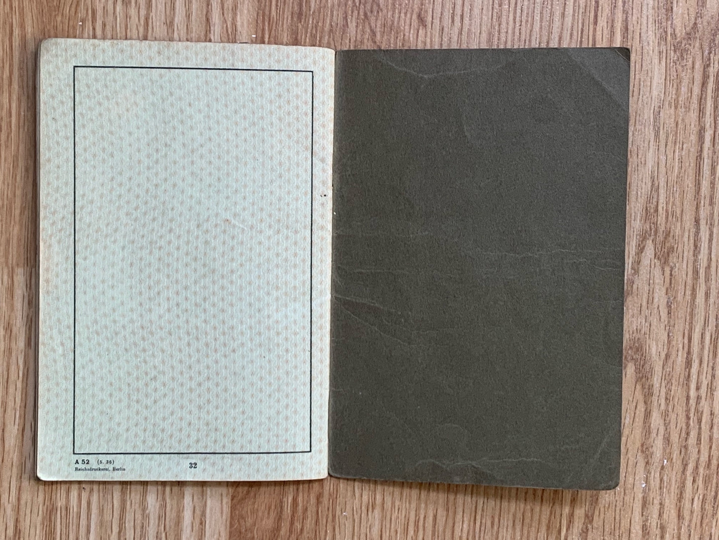 Reisepass / passport - mother and children 1939