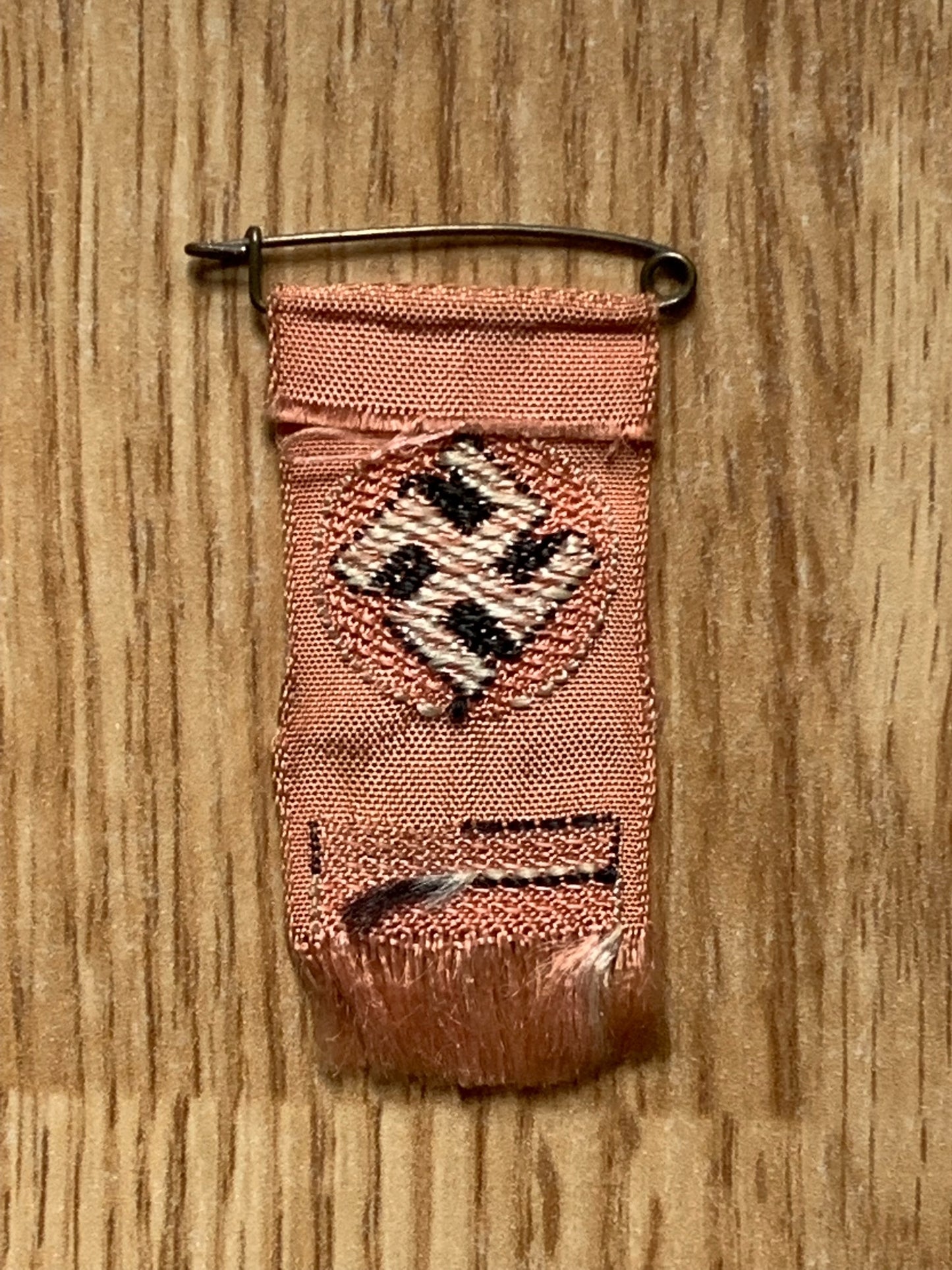NSDAP - Hakenkreuz cloth tinnie