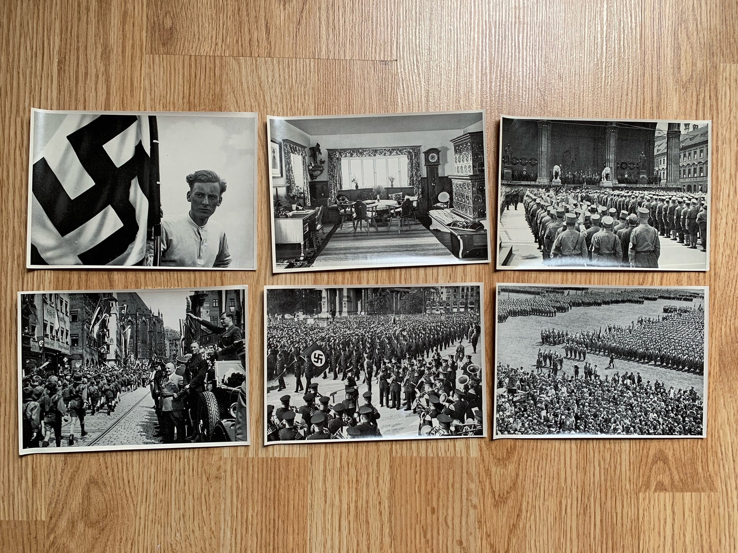 Package of German cigarette cards - Deutschland Erwacht 1935, gruppe 31