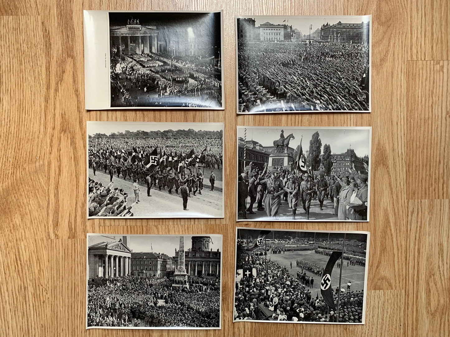 Package of German cigarette cards - Deutschland Erwacht 1935, gruppe 29