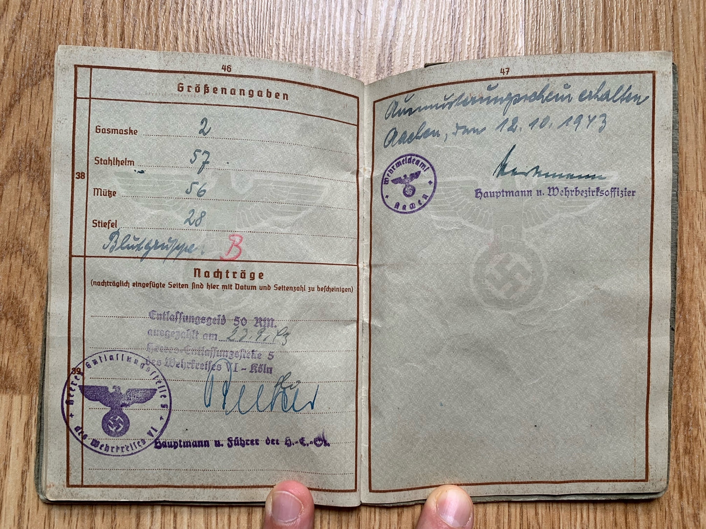 Wehrpass - Infantryman, Leningrad combat, wounded