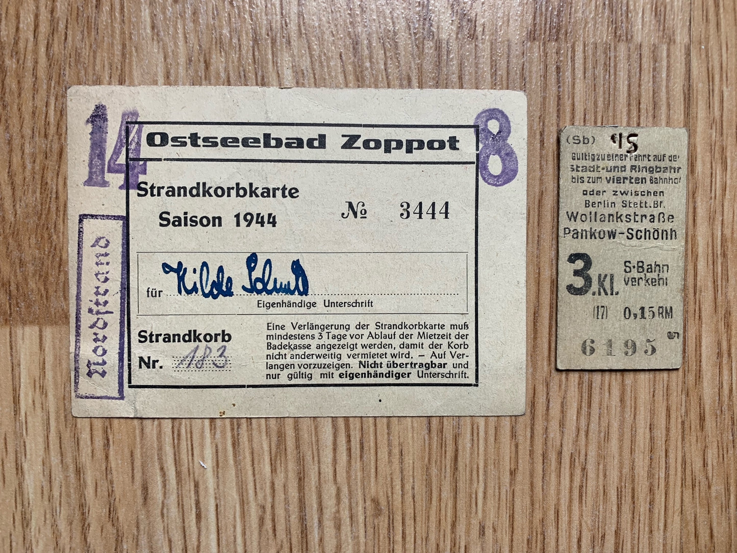 Arbeitsbuch and document grouping - same family