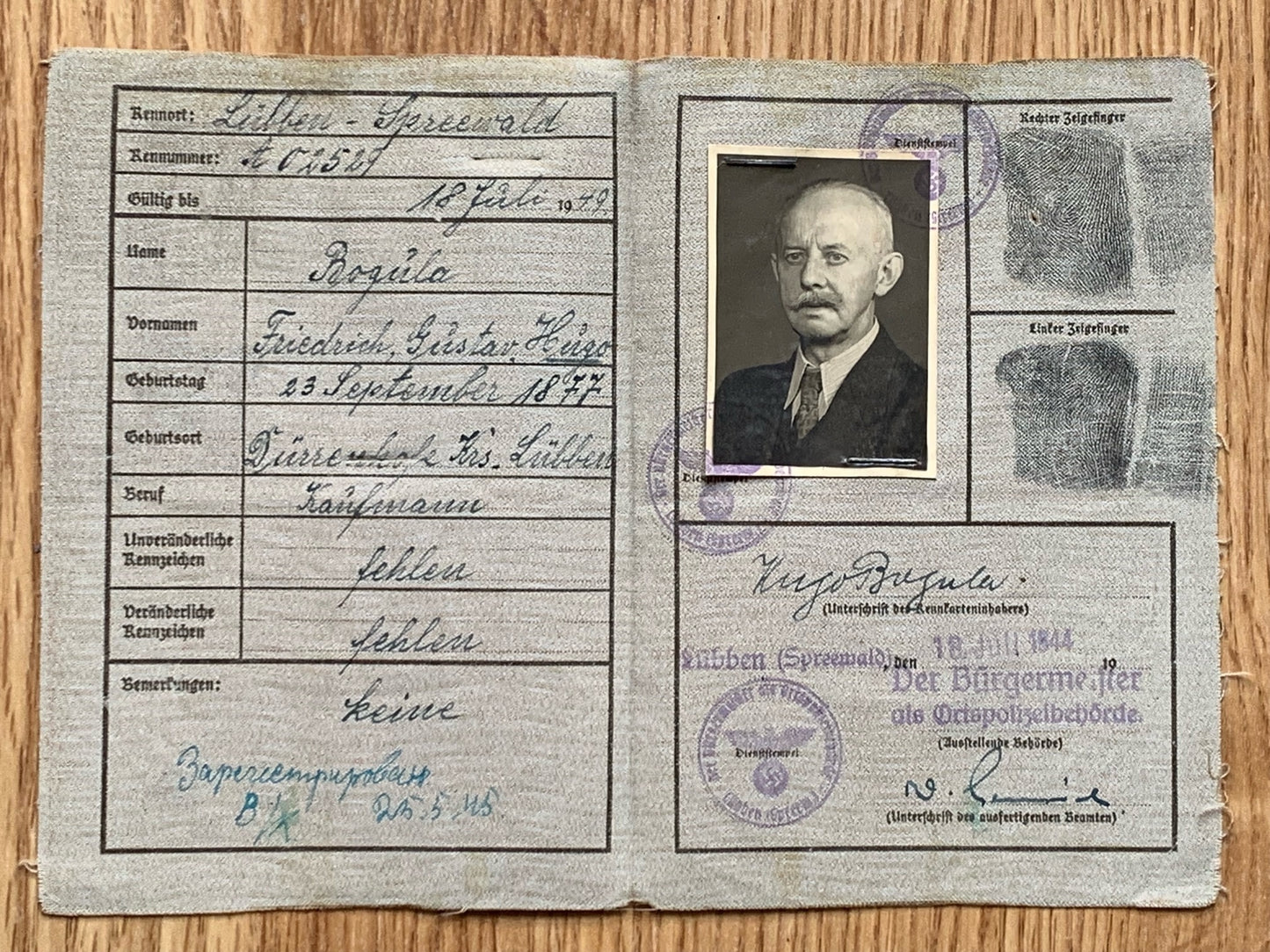 Kennkarte - 1944, Eastern Germany resident