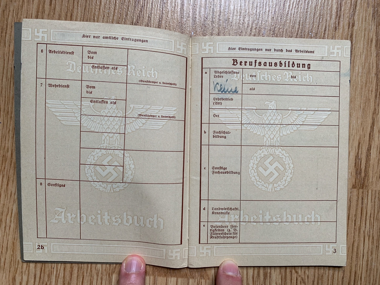 Arbeitsbuch and document grouping - same family