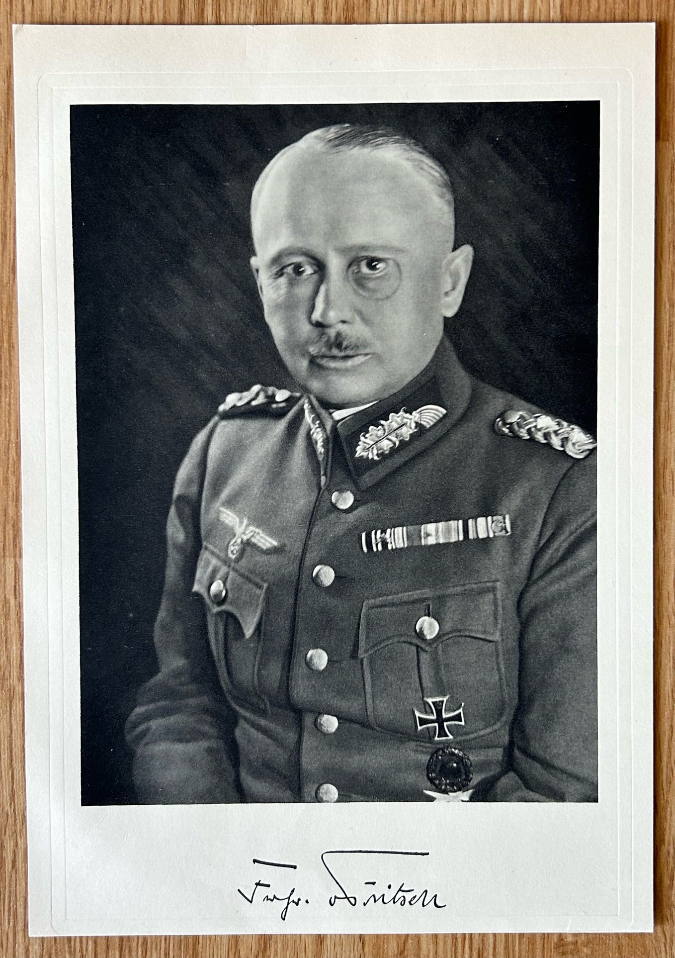 Large photo of Col. General von Fritsch - facsimile signature