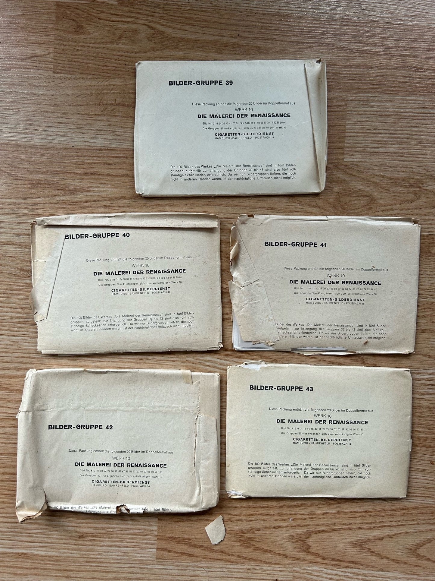 5 packages of Cigarette Cards - Die Malerei der Renaissance series