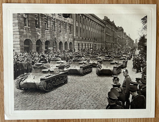 Large photo of panzers on parade in Berlin - Hitler’s birthday 1936