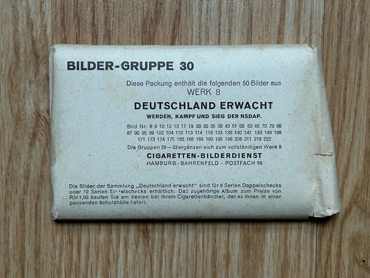Package of German cigarette cards - Deutschland Erwacht, gruppe 30