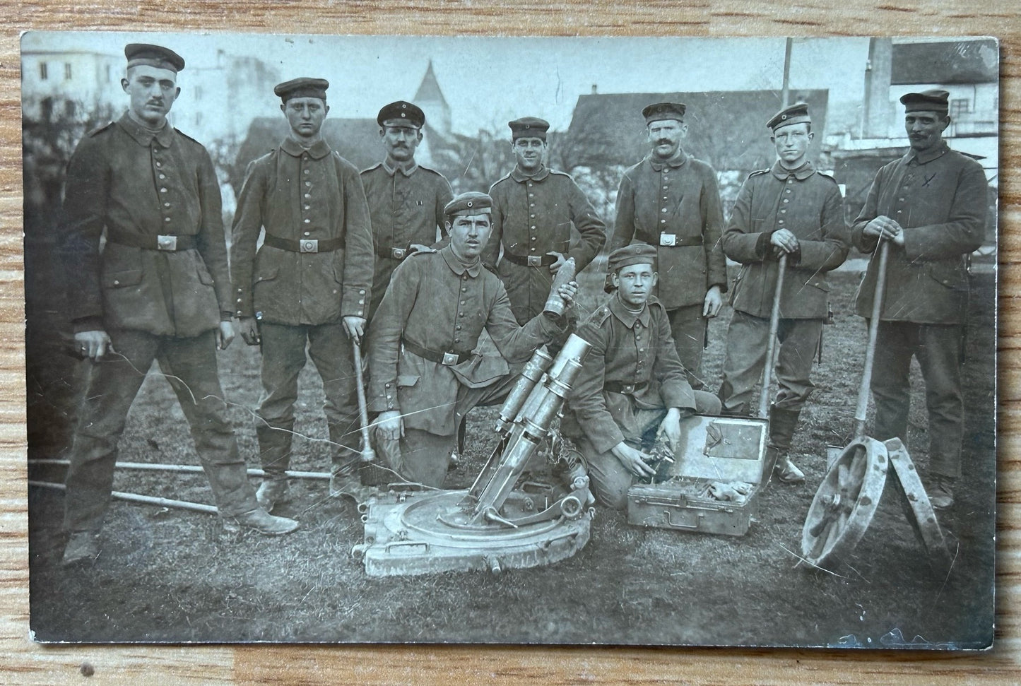 WW1 German photo postcard - mortar crew