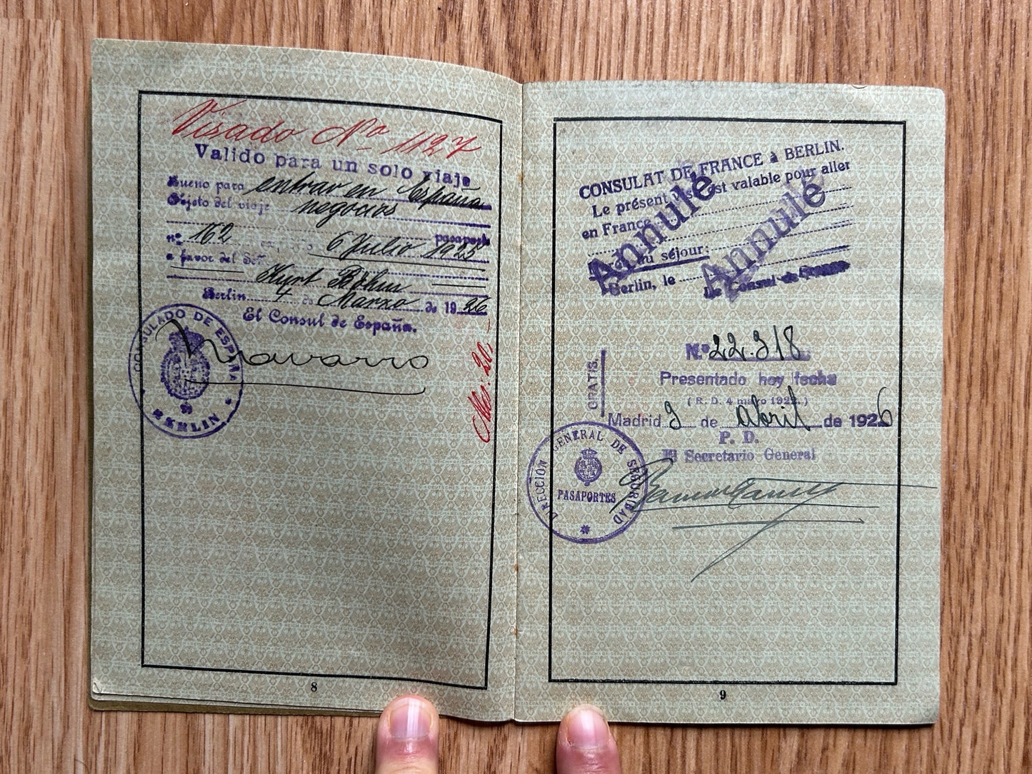 Passport / Reisepass group - Couple, KIA soldier and war widow