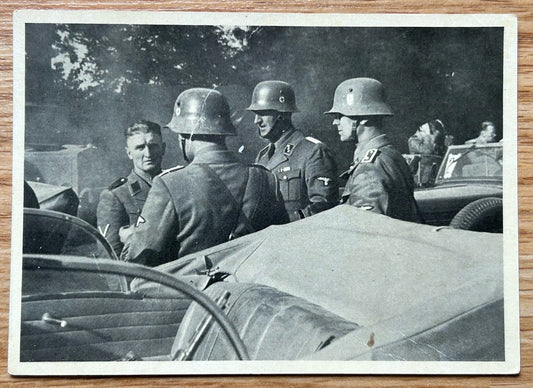 WHW SS / Polizei postcard - SS troops on the march