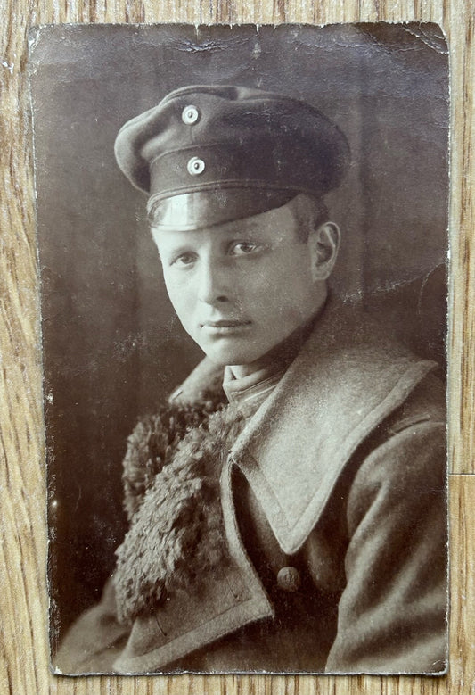 WW1 German photo postcard - Officer in fur coat