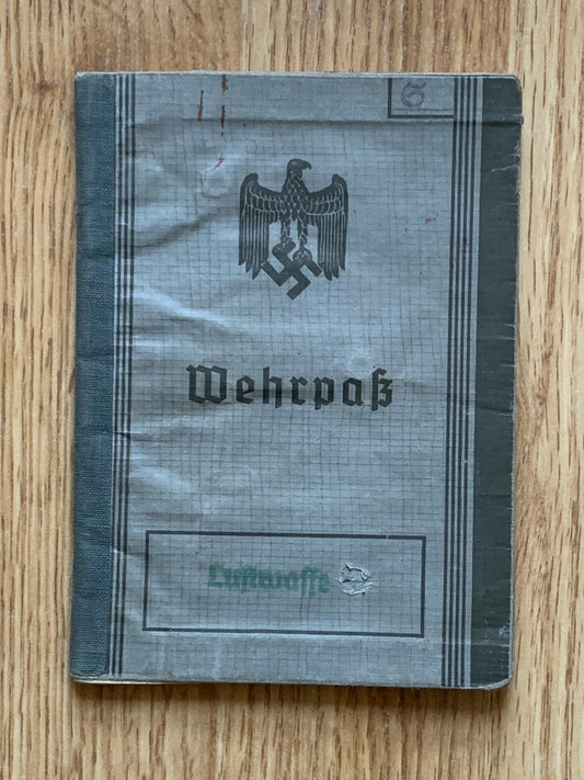 Wehrpass - RAD officer / Luftwaffe member / Waffen SS applicant