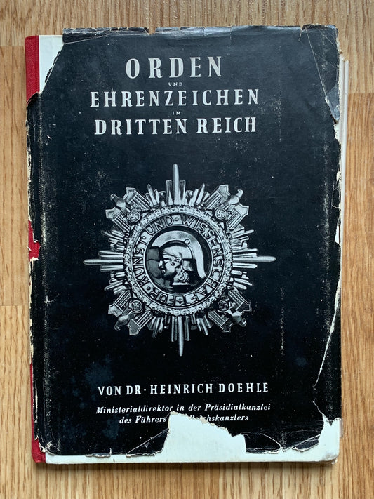Orden und Ehrenzeichen im Dritten Reich - 1st edition 1939 German reference book