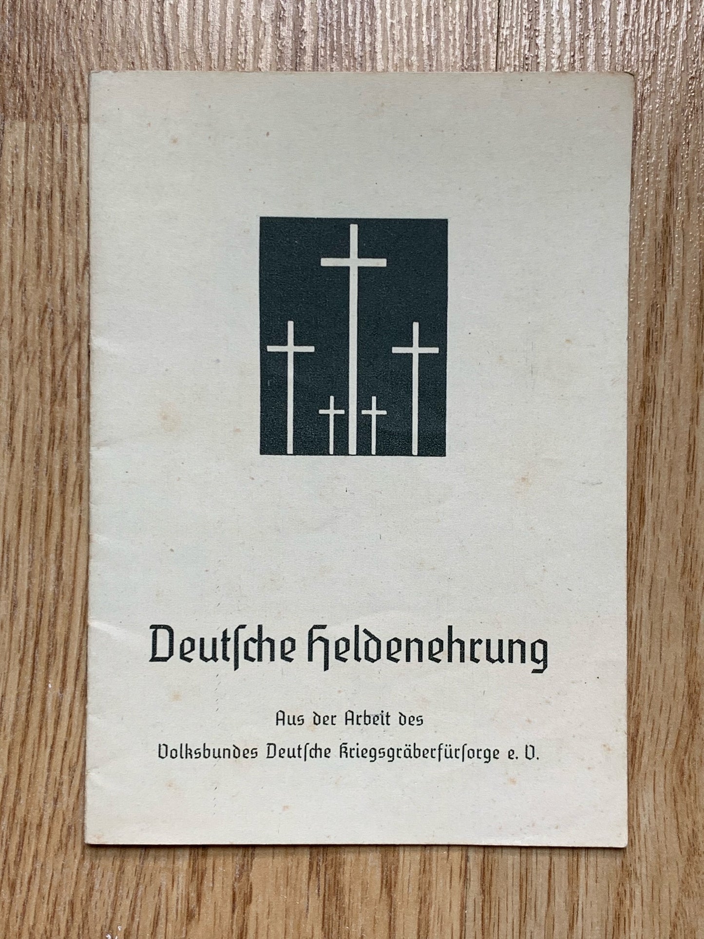 WW2 German War Graves Commission pamphlet - Deutsche Heldenehrung