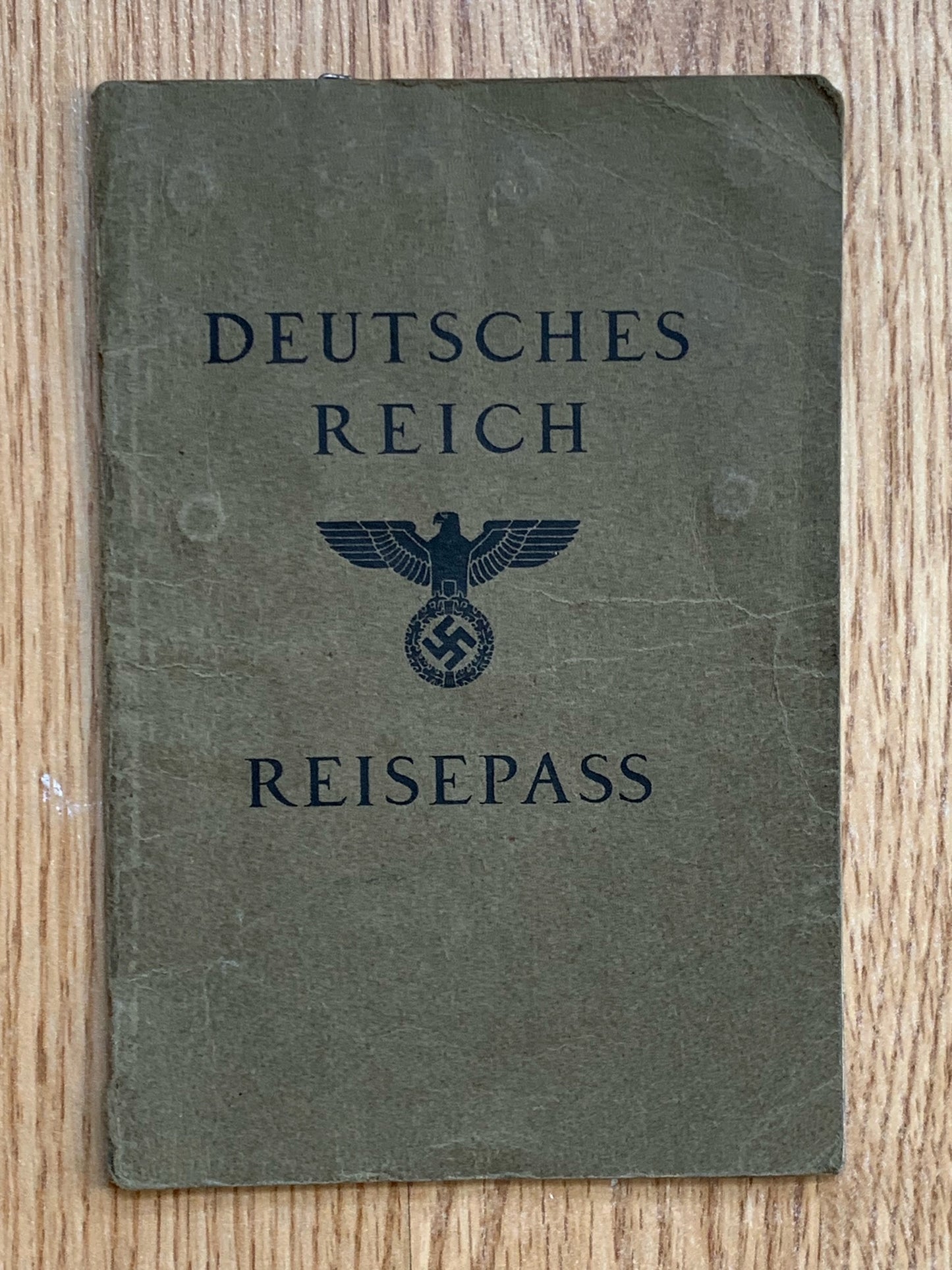 Reisepass / passport - mother and children 1939