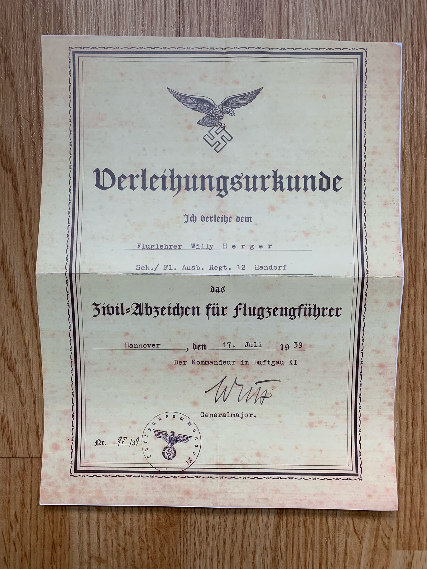 WW2 Civilian German pilots license - Berlin resident