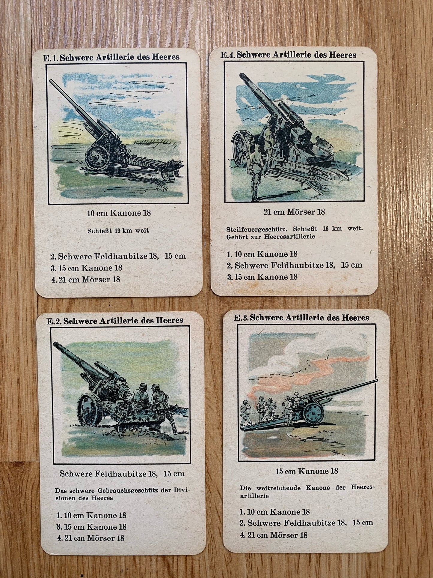 7 WW2 German playing card - Waffenquartett des Heeres